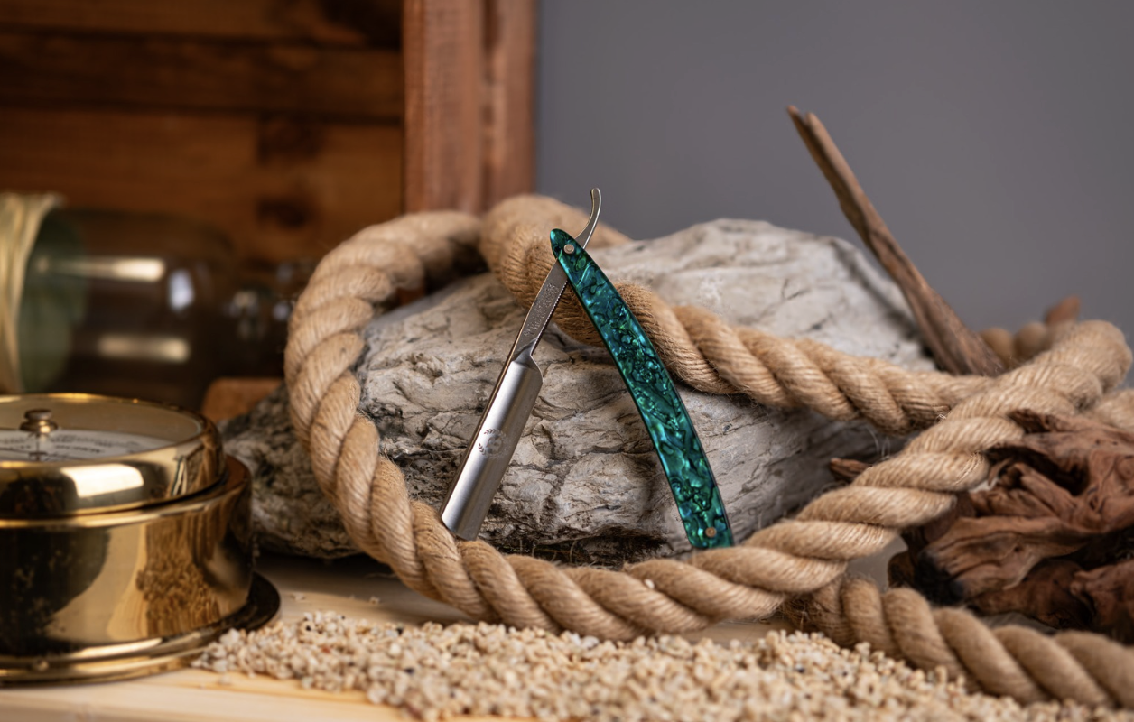 Razor product photography